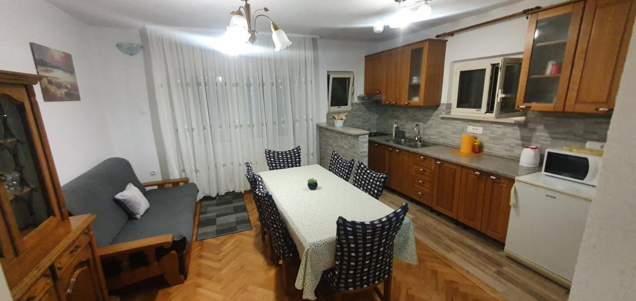 Apartmani Matea Trogir Exterior foto